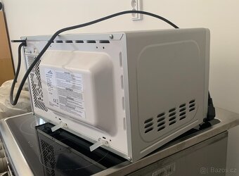 Prodám mikrovlnou troubu ETA - 6