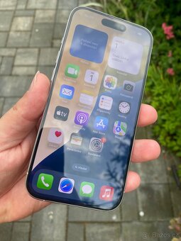iPhone 15 PRO 256Gb v hezkém stavu - 6