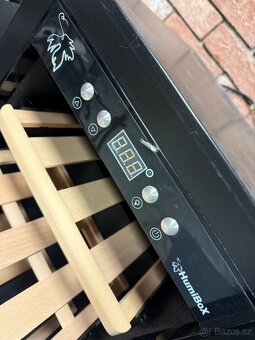 VINOTÉKA HUMIBOX US 12 DARK - 6