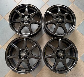 alu kola 15", rozteč šroubů 4x100 - 6