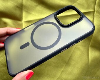 MagSafe kryt na iPhone 16 Pro, nový, sleva 399 Kč. - 6