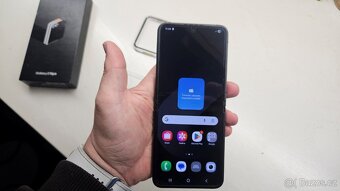 Samsung Galaxy Z Flip 6 carbon black - aj vymením - 6