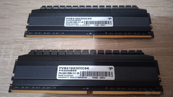 Patriot Viper Blackout 16GB (2×8GB) DDR4 3200MHz CL16 - 6