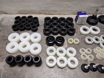 Plastové záslepky - 6