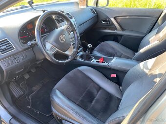 Toyota Avensis 2.0 D-4D 91 kw - 6