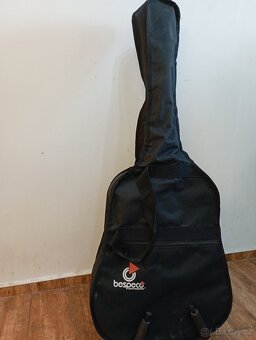 Kytara Yamaha - 6