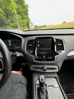 Volvo XC90 R-Design - 6