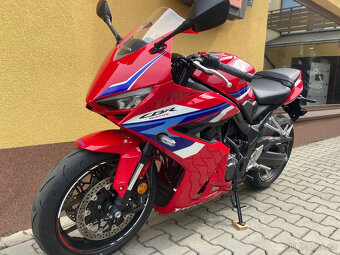 Honda CBR 650 R - 6