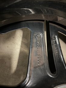 Kola Mercedes AMG 245/40 R18 - 6