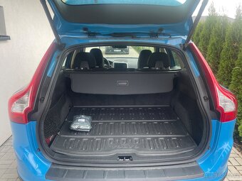 VOLVO XC60 2.4 D4 AWD AUTOMAT 173.000km koupeno v CZ - 6