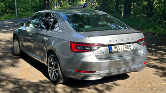 Škoda Superb III 2.0TDi 147kW DSG 4x4 Sportline Webasto - 6