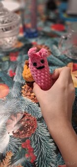 Háčkovaný helowenský šneček s dýni - 6