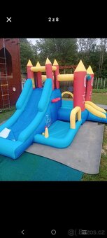 Nafukovací hrad - 6