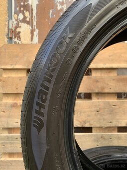 2ks 235/50/19 Hankook 2020/99H/letní pneu 7.3m - 6
