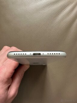 iPhone SE 128Gb 2020 - 6