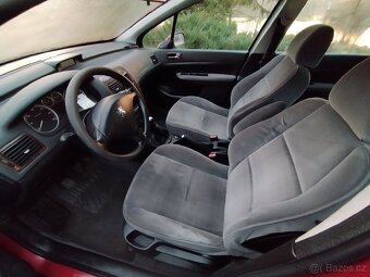 Peugeot 307 kombi, 2.0 HDI, 66kw, rok 2002 - 6
