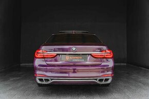 BMW M760iL-V12-B&W-Soft-HUD-LCD-NightV-1.m-R20 - 6