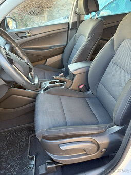 Hyundai Tucson 1,7CRDi 85 kW, výbava Trikolor - 6
