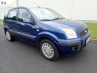 Ford Fusion - 6