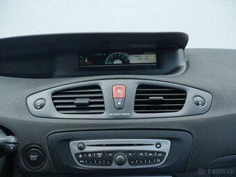 Renault Scénic 1.6 i , 81 kW benzín, 2011 - 6