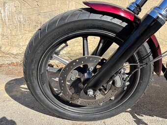 Harley Davidson Street Bob Special Edition - 6