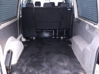 Volkswagen Transporter 1,9 TDI 75kW Klima 6-Míst Long (2008) - 6