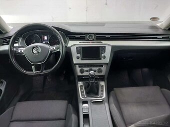 VW PASSAT VARIANT B8 2.0TDI 110KW COMFORTLINE 3/2017 NAVI - 6