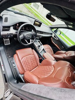 Audi SQ7, 4.0TDI V8 320kw,7 míst , tažné zařízení,první maji - 6