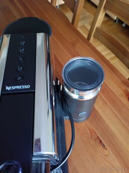 kávovar na kapsle Nespresso de longi - 6