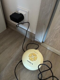 Medela swing double, elekticka odsavacka mleka na obe prsa - 6