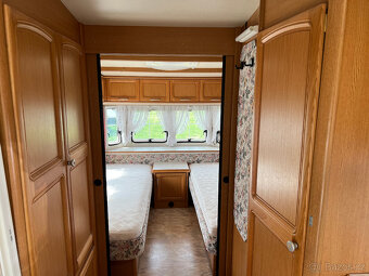 Karavan Hobby Landhaus 760-chata na kolech - 6