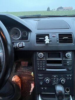 Volvo XC90 - 6