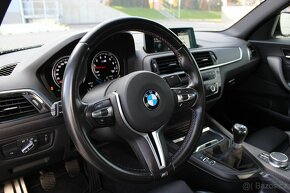 BMW M2 manuál - 6