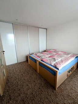 Prodám byt 3+1 s dvougaráží a zahrádkou v Chlumci - 6