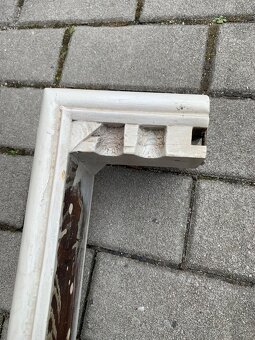 PRODÁM STAROU DŘEVĚNOU GARNÝŽ - 6