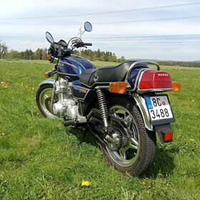 Honda CB 750k - 6