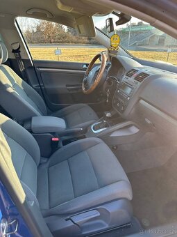 VW Golf 1.6 FSI, 2004 r.v - 6