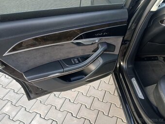 Audi A8 - 6