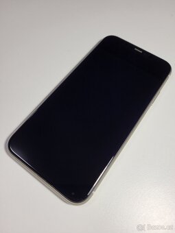 Prodám iPhone 11 - 6