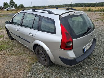 Renault Megane-1.5 Dci - 6