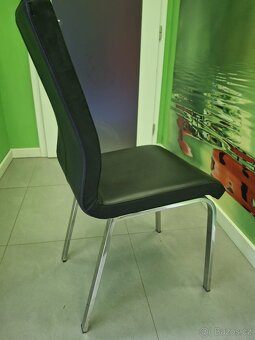 Jídelní stůl rozkládací, kov + sklo + kožené židle 8ks - 6