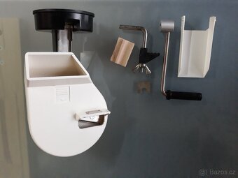 ETA mira - Remoska - Kráječ nudlí - 6