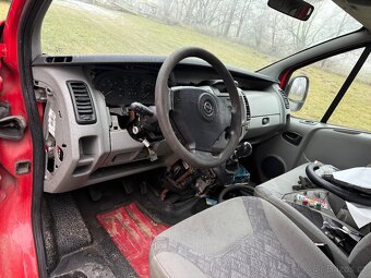 Opel Vivaro 1.9 - 6
