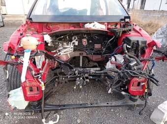 Karoséria Hyundai tucson NX4 volant v pravo - 6