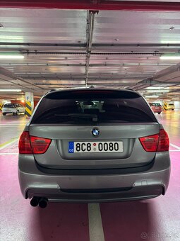 BMW e91 facelift, zadokolka 330d manual - 6
