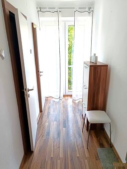 Pronájem bytu 2+1, Sťurova, Ostrov - 6