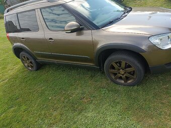 Prodám Škoda yeti tdi - 6