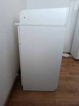 Přebalovací pult/komoda - 6