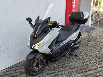 HONDA Forza 125 ČR 6200km, do provozu 2025 - 6