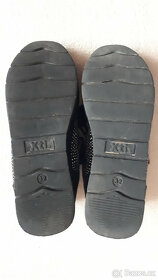 Dětské boty, botky, černé se stříbrnými kamínky, vel.32 - 6